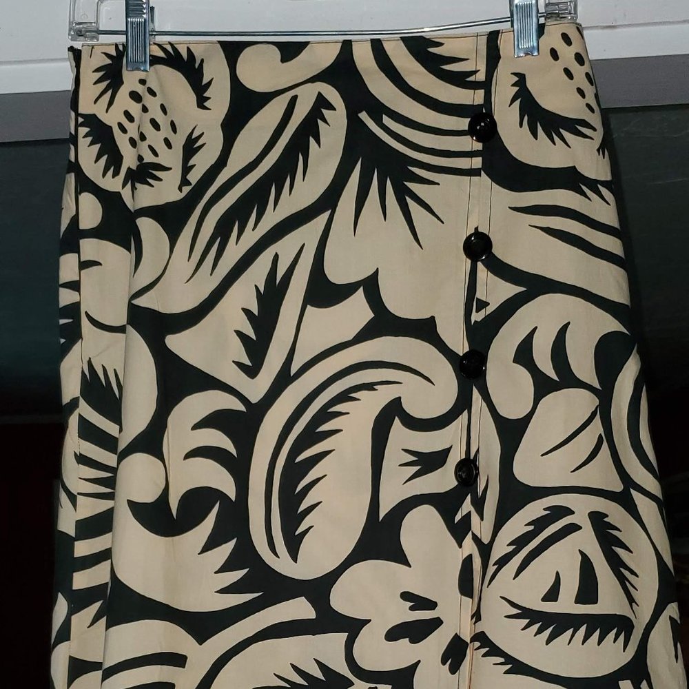 Womens Batik Knee length skirt